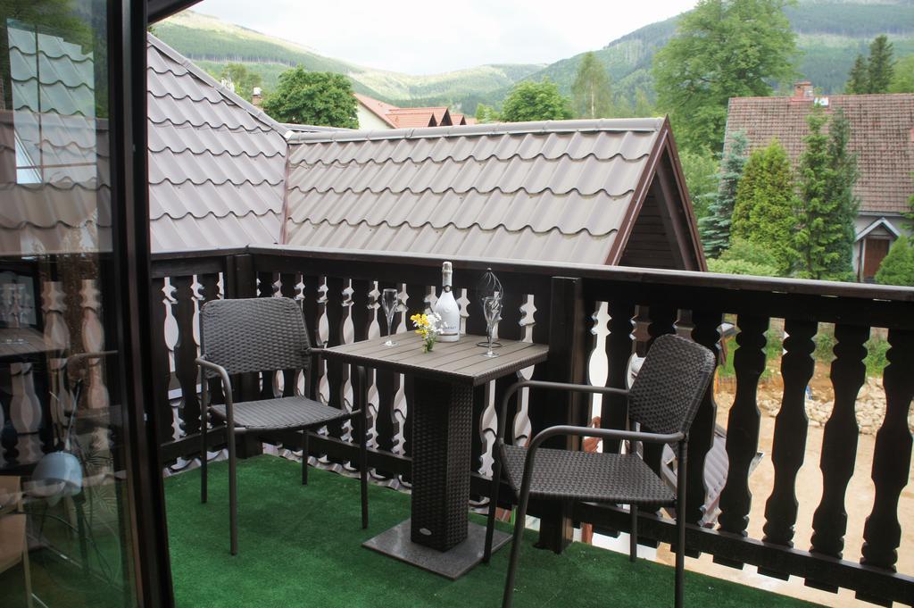 Goralska Osada Karpacz - Apartametny エクステリア 写真